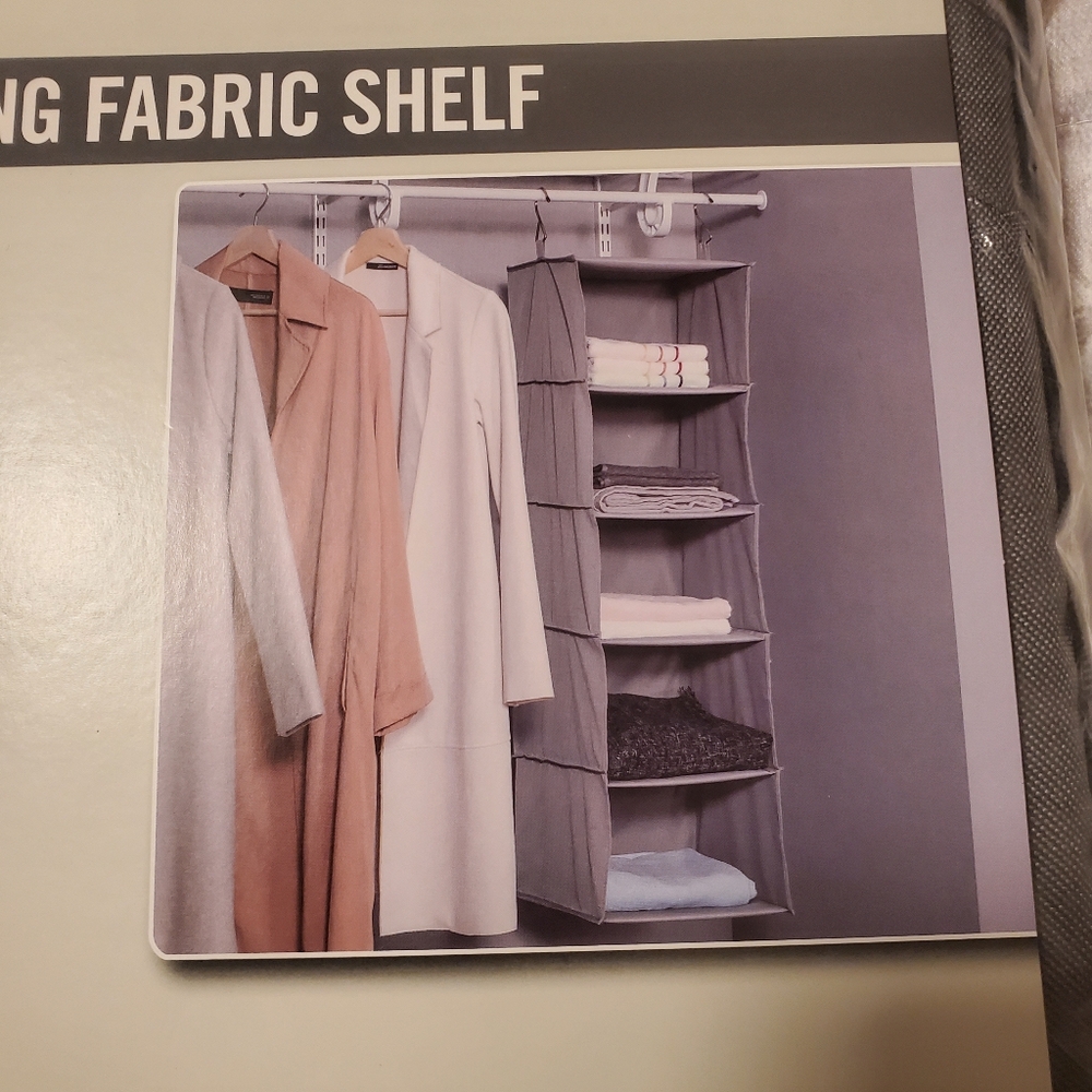 Hanging Organizer - Picture 2 of 7